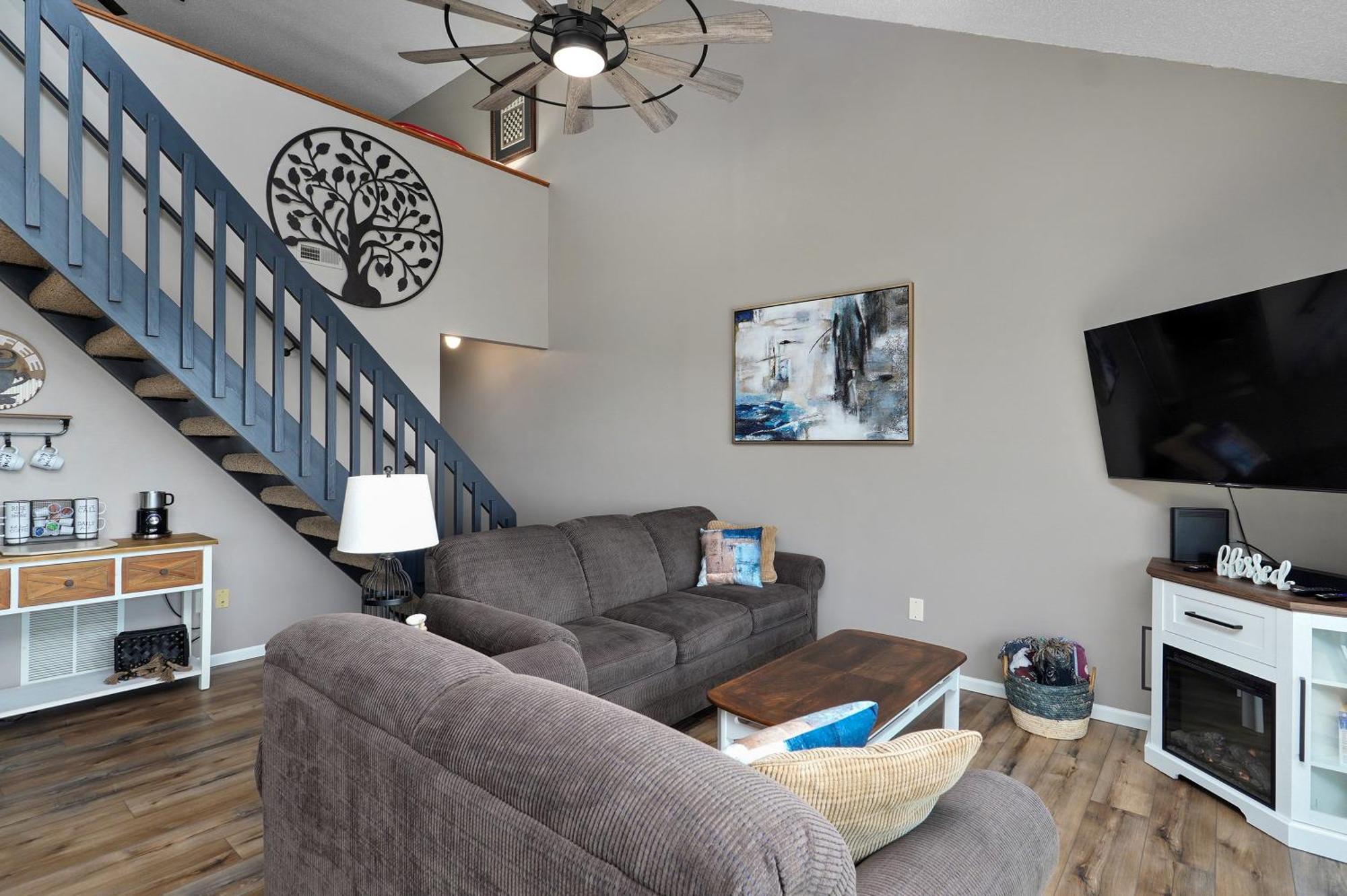 Red Oak 916 Branson