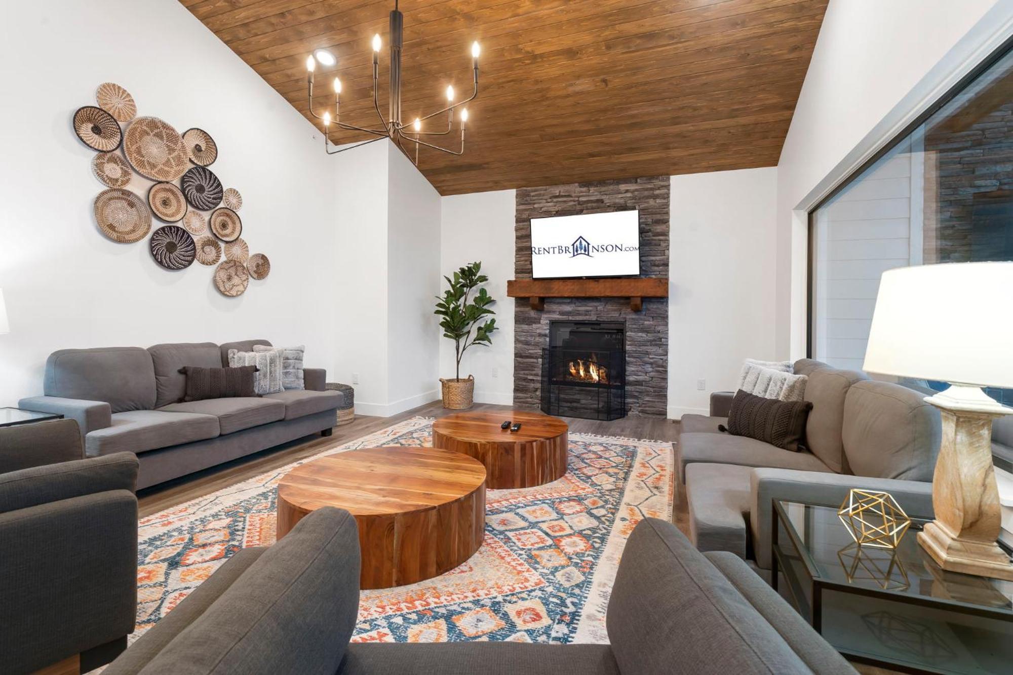 Modern 3 Bedroom Holiday home Branson