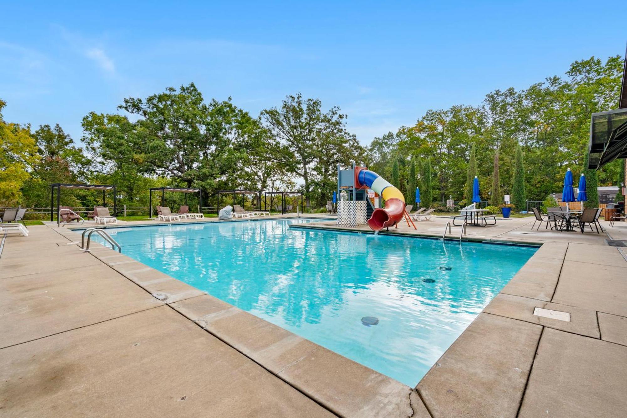 Gorgeous Views, $400 Daily Local Activities, Community Amenities, Near Sdc! Holiday home Branson