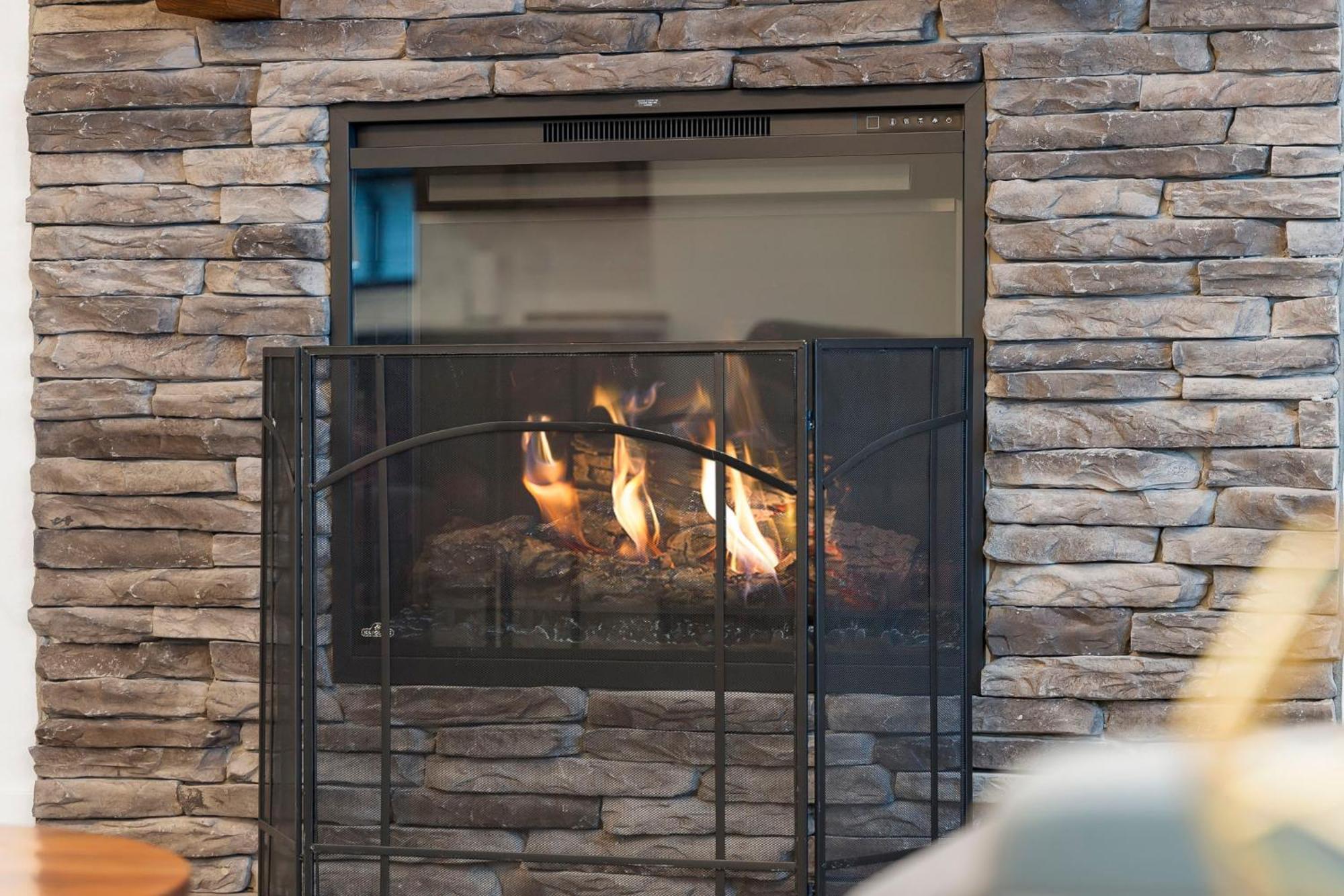 Gorgeous Views, $400 Daily Local Activities, Community Amenities, Near Sdc! *