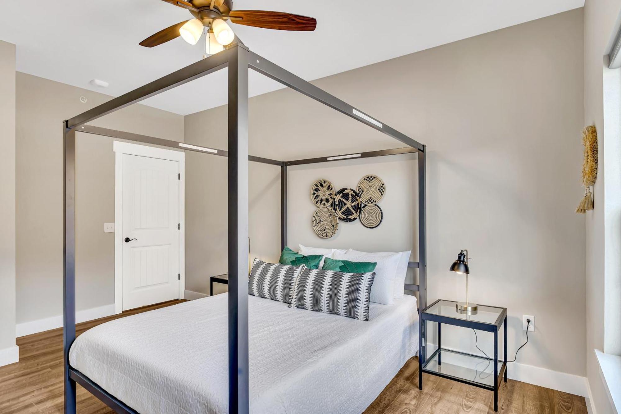 Modern Costal 3 Bedroom Holiday home Branson