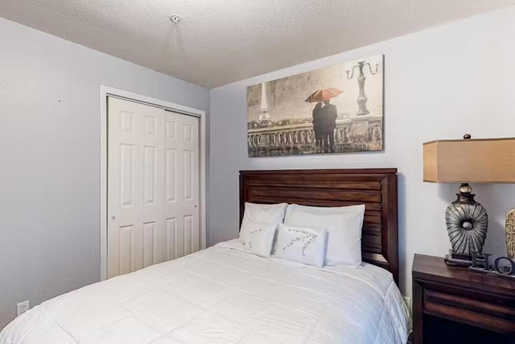 Spring Break Special! Screened Porch, Pet Ok, 34-7 Branson
