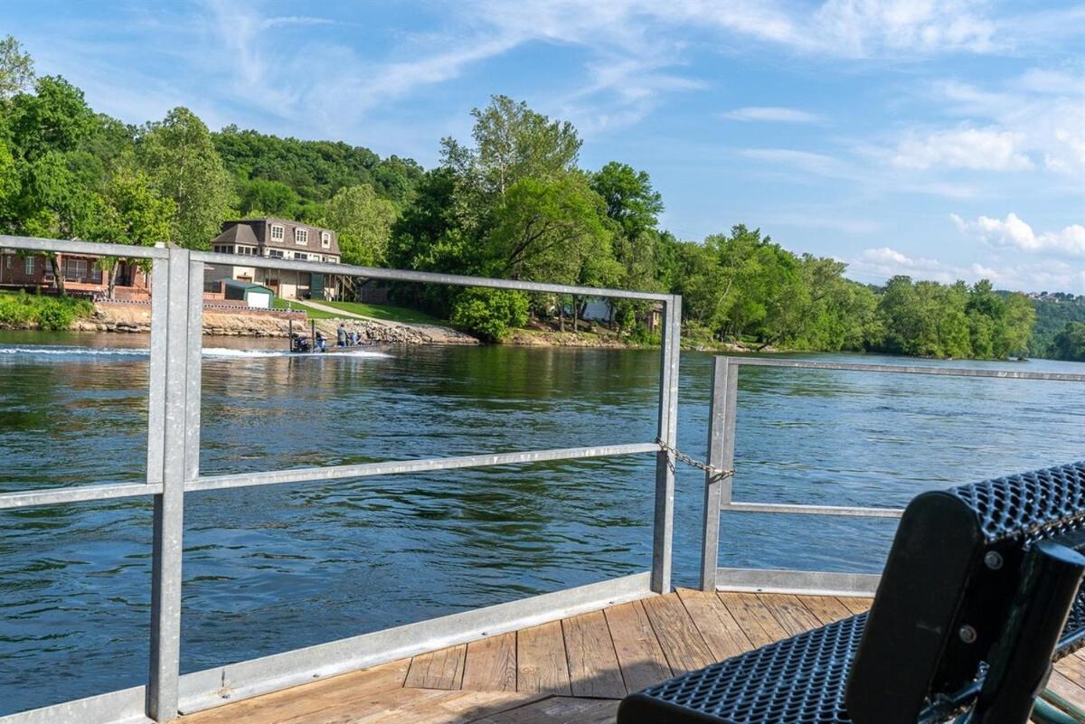 Apartment Spring Break Special! Screened Porch, Pet Ok, 34-7 *