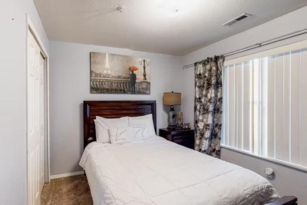 Spring Break Special! Screened Porch, Pet Ok, 34-7 Apartment *