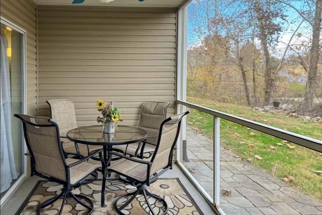 Apartment Spring Break Special! Screened Porch, Pet Ok, 34-7