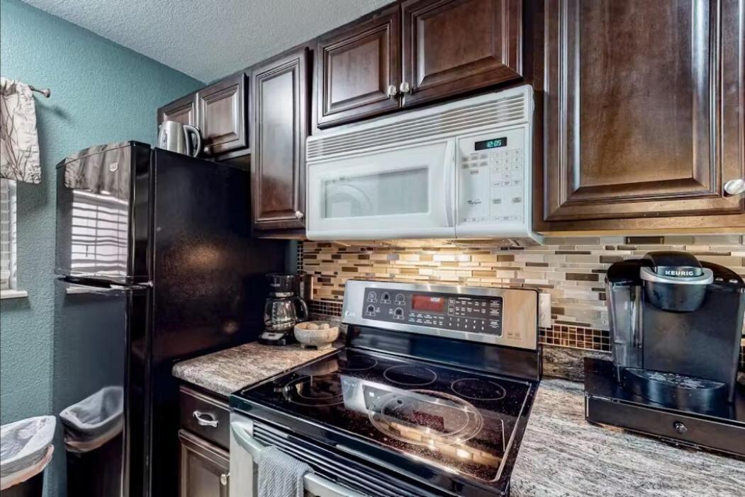 Spring Break Special! Screened Porch, Pet Ok, 34-7 Apartment *