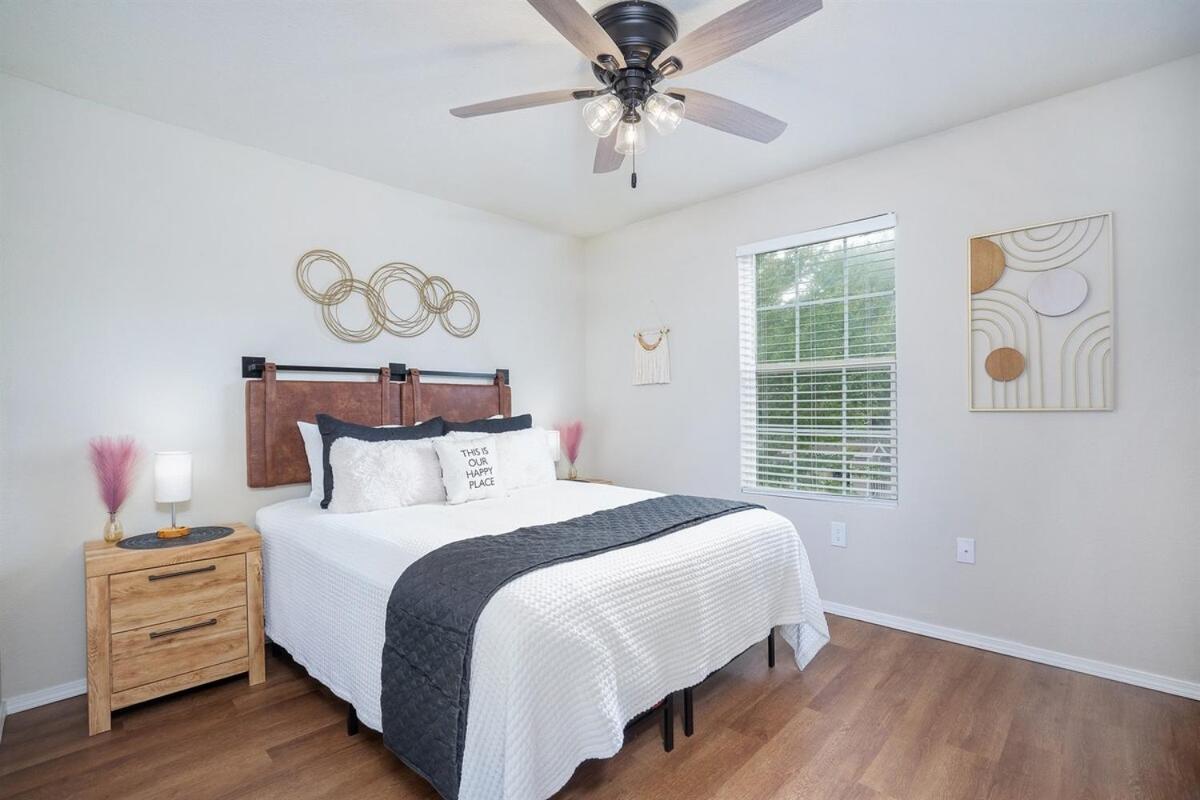 Spring Break Special! Between Strip & Sdc, 2901-6 * Branson