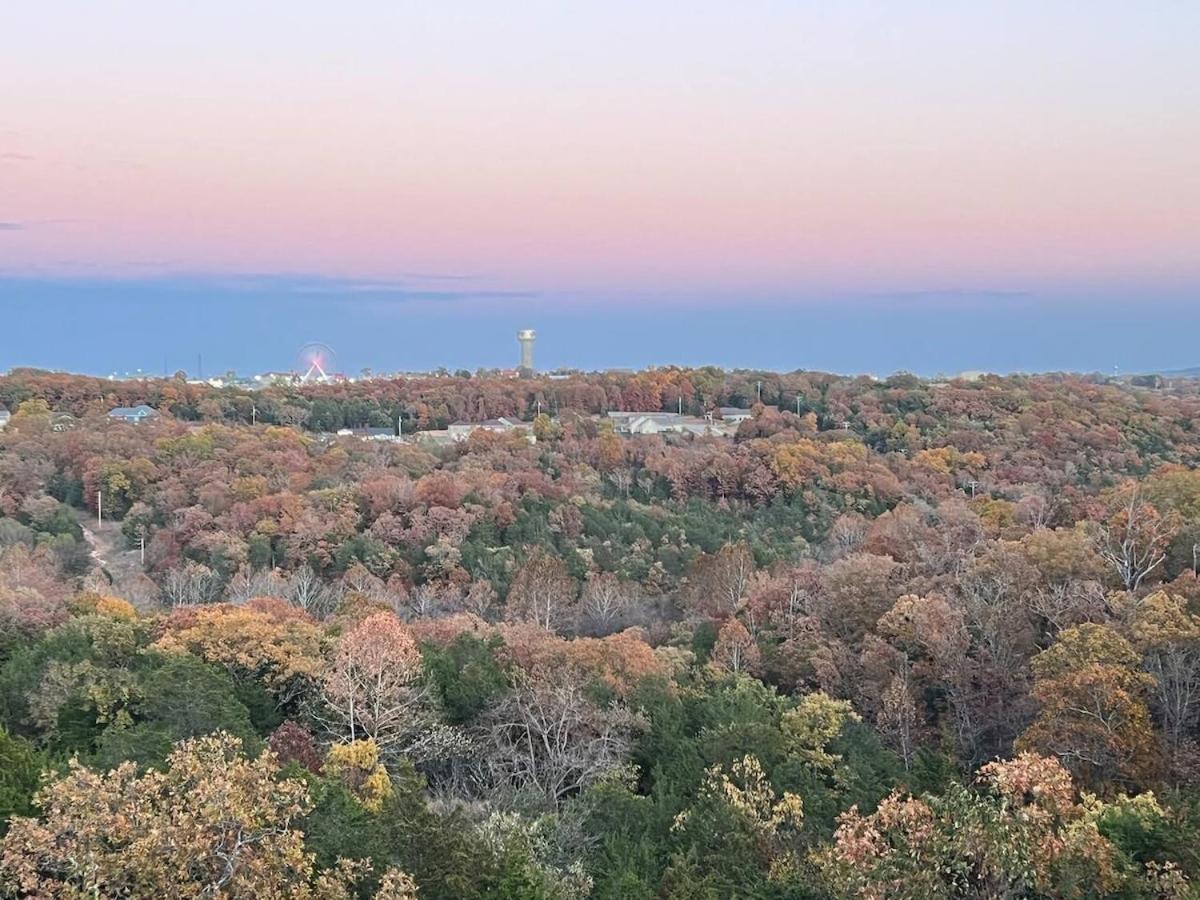 Spring Break Special! Between Strip & Sdc, 2901-6 * Branson