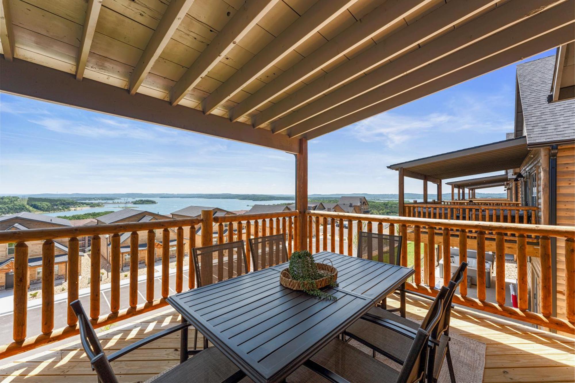 Summertime Shores - 127 Branson