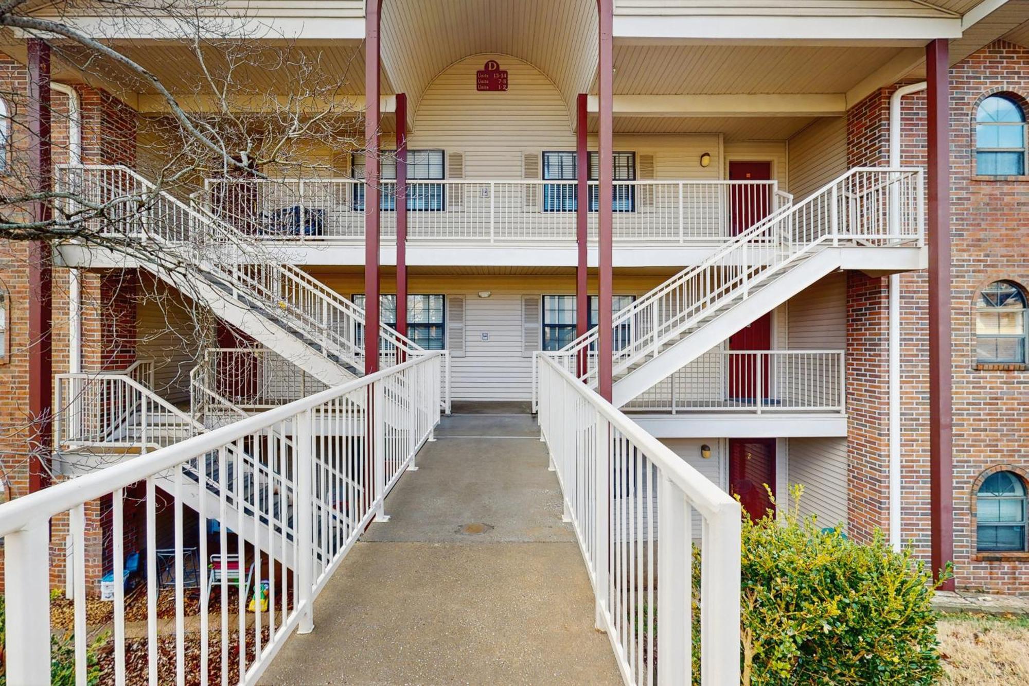 Hilltop Hideaway Apartment Branson
