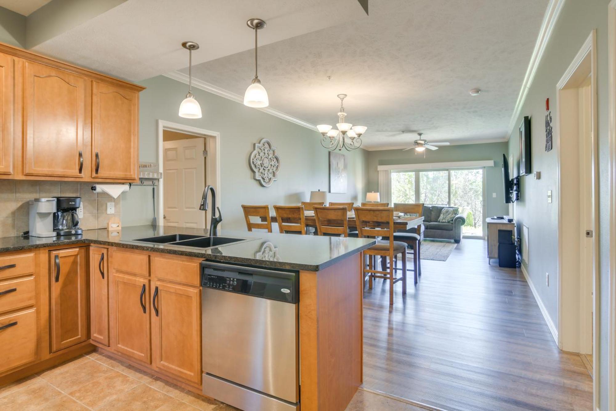 Apartment Scenic Near And Entertainment!