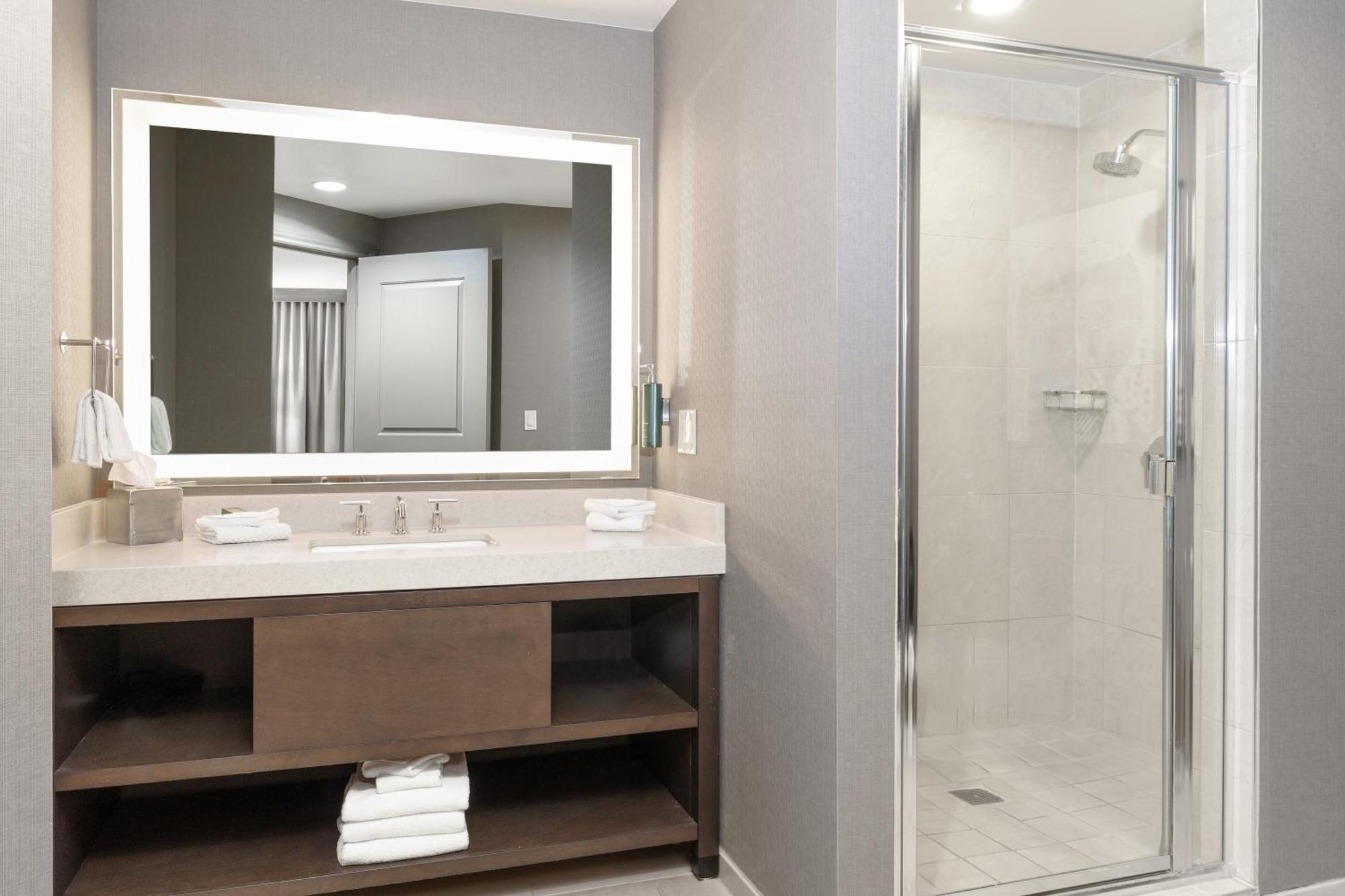 Hilton Promenade Landing Hotel Branson