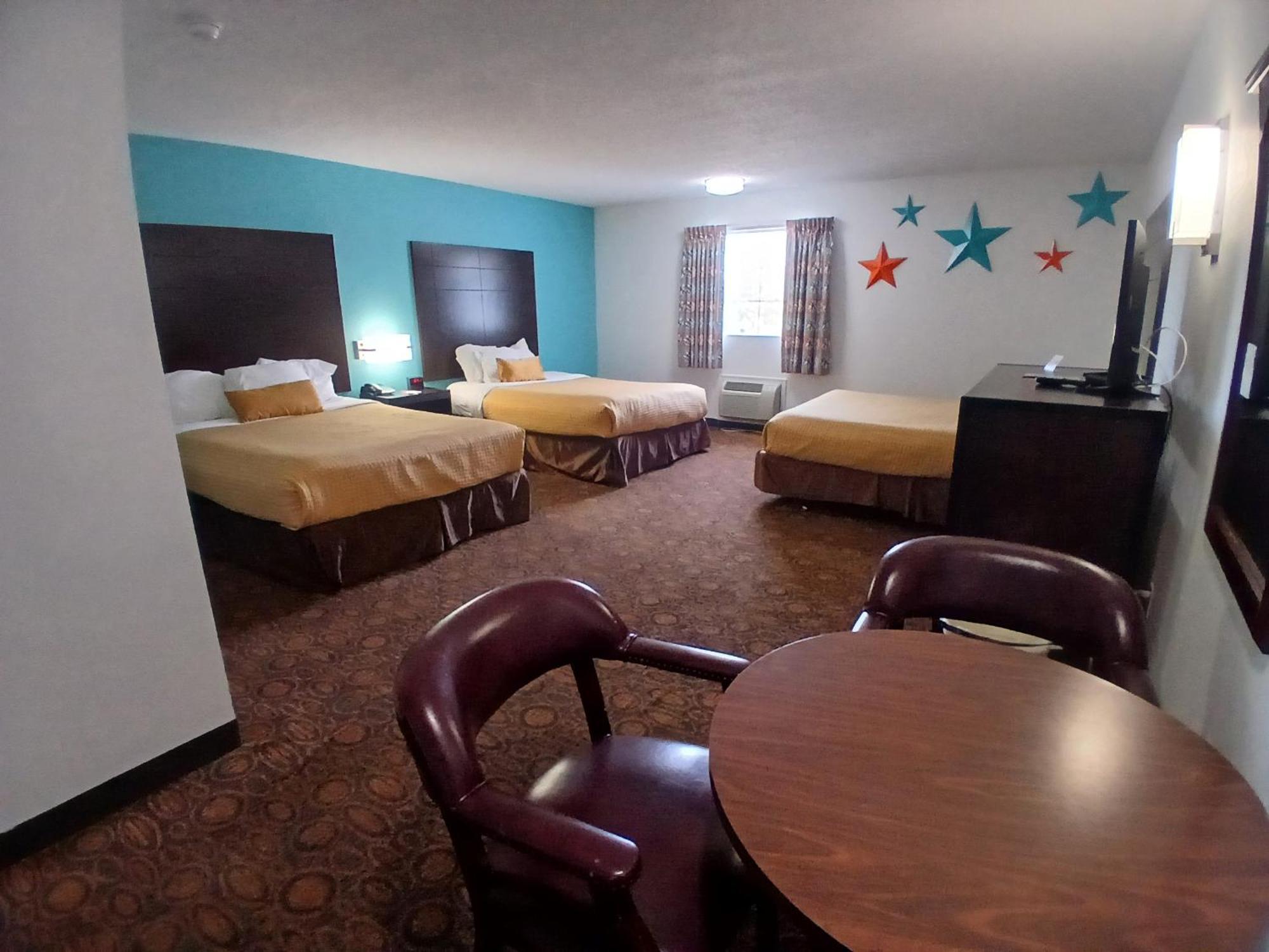 Hotel Howard Johnson By Wyndham Theatre District