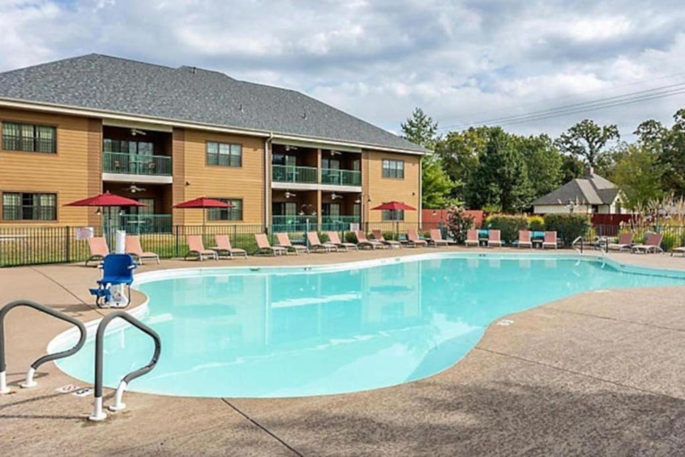 Holiday home In With Great Setting Including Pools And Playground *