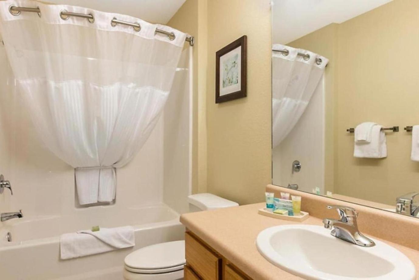 In With Great Setting Including Pools And Playground Holiday home *
