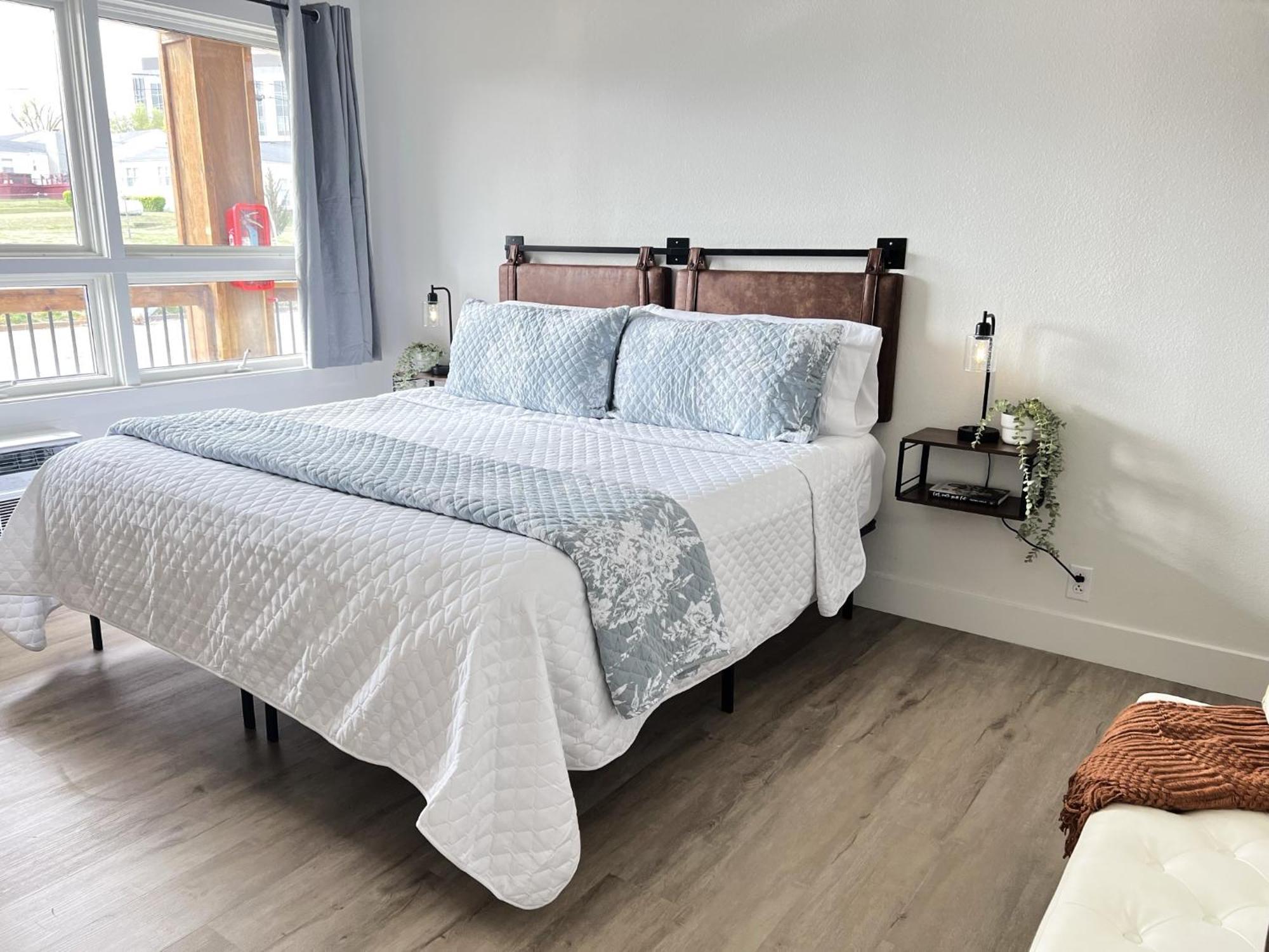 Spring Break Special! Fitness Gym, Pools, Roark, A202 Apartment Branson