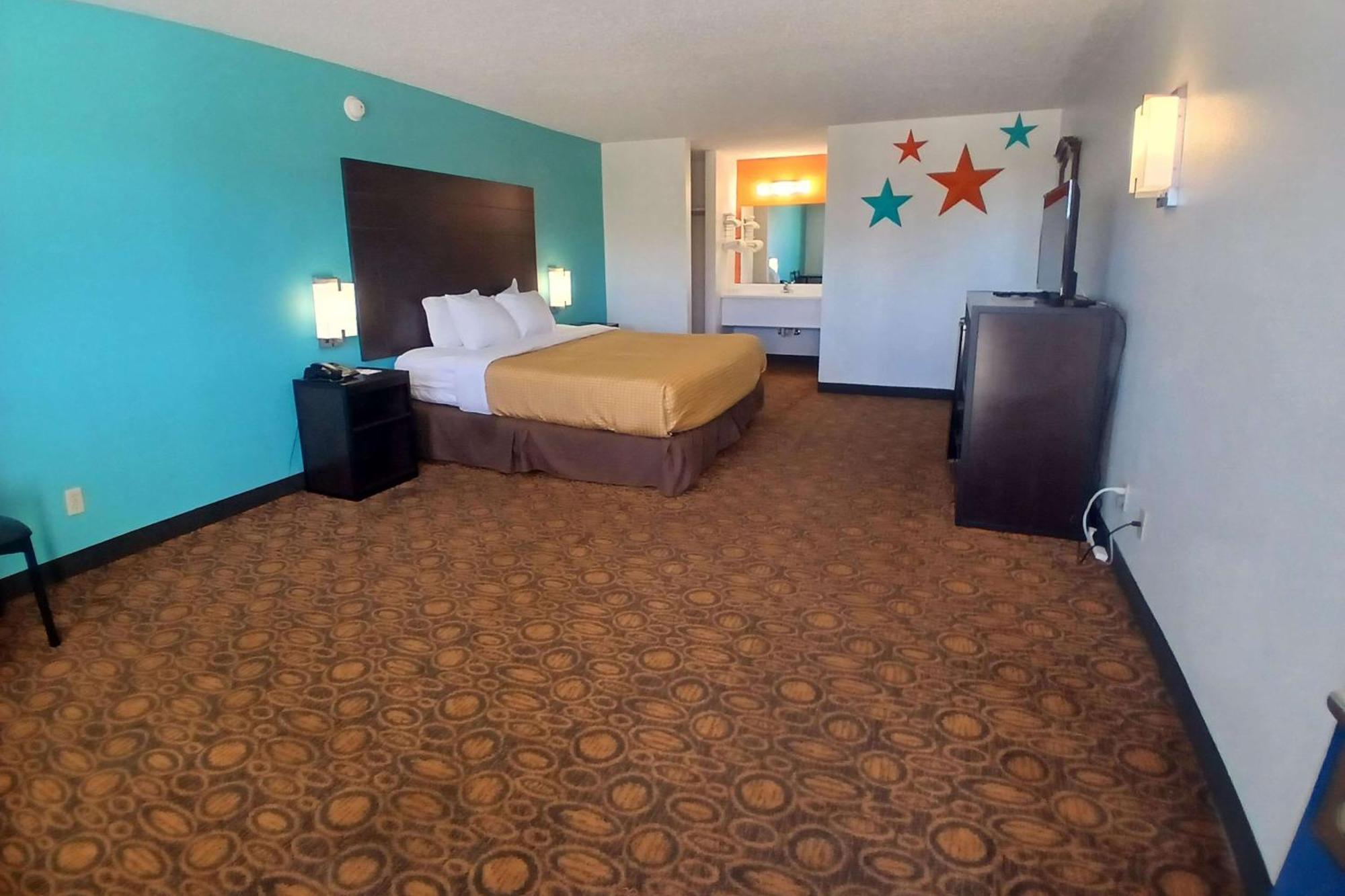 Hotel Howard Johnson By Wyndham Theatre District