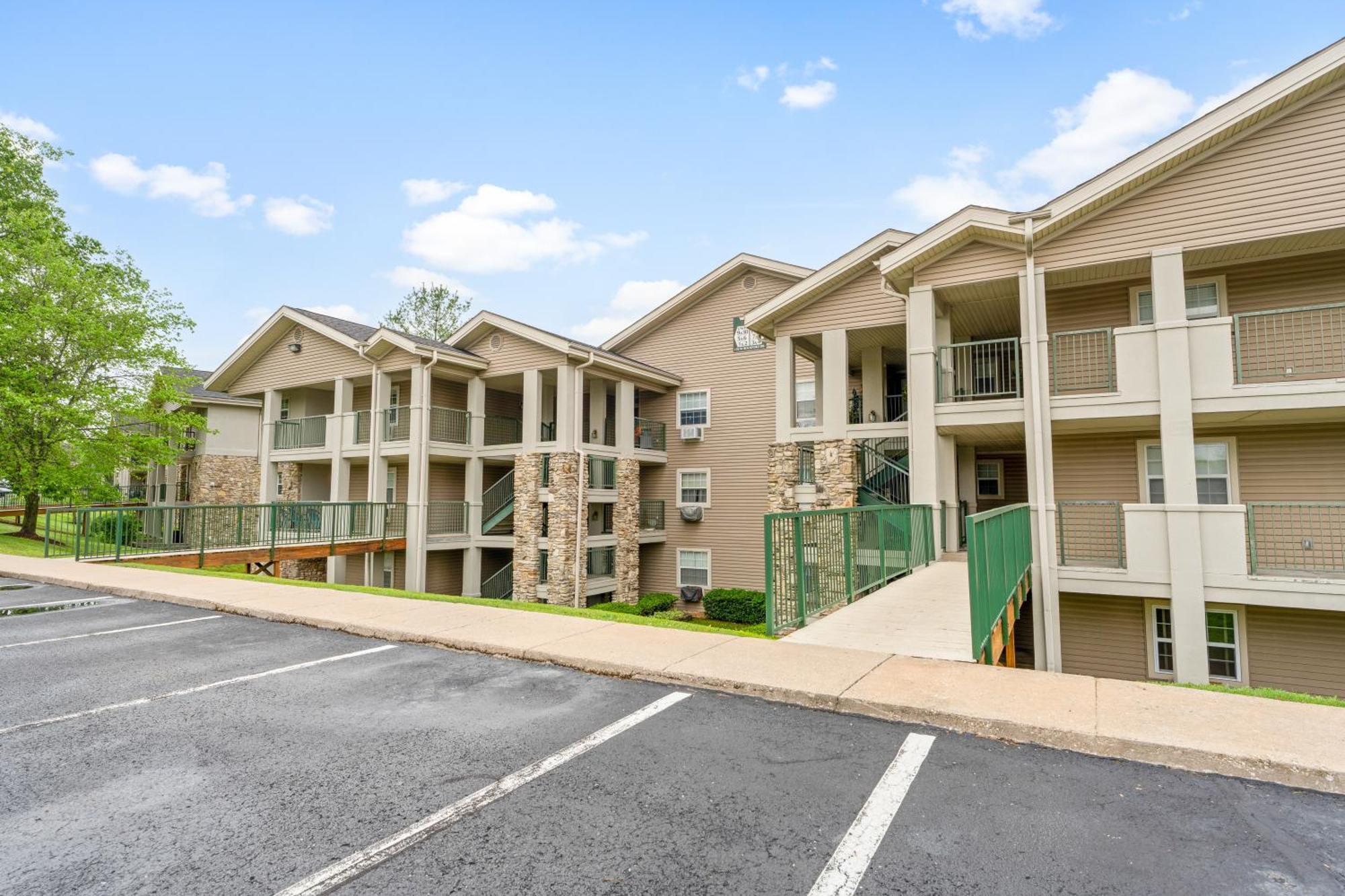 Fairway Heights * Branson