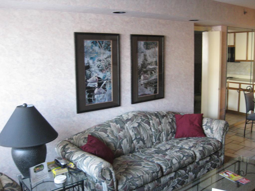 Roark Vacation Aparthotel