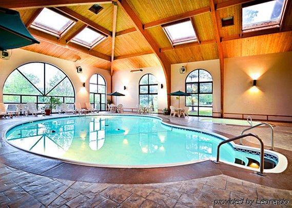 Inn Comfort At Thousand Hills