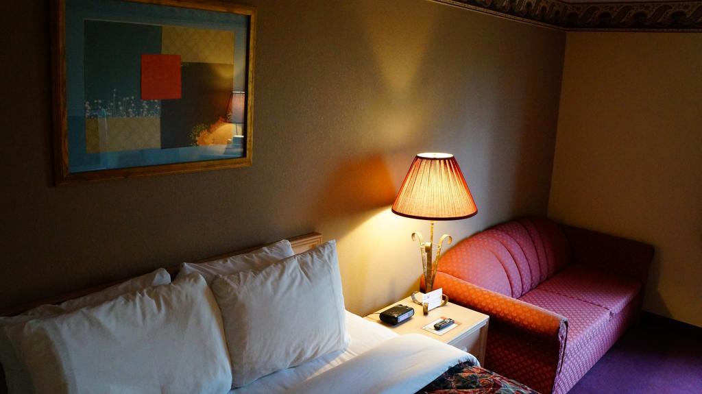 The King's Quarters Hotel