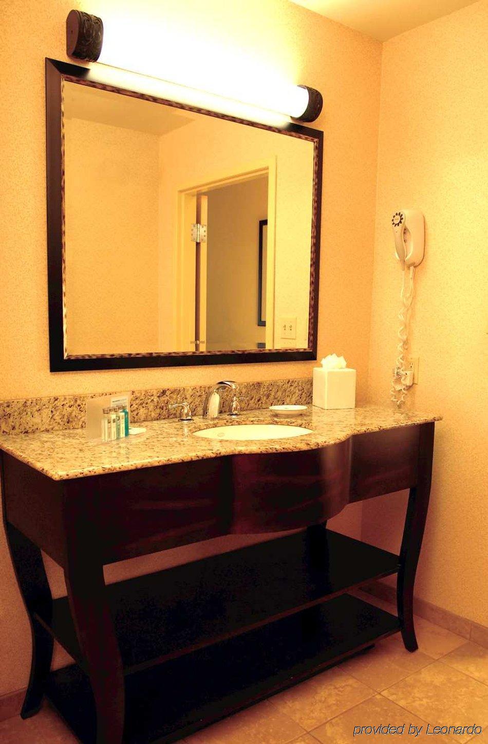 Hampton - Hills Hotel 3*