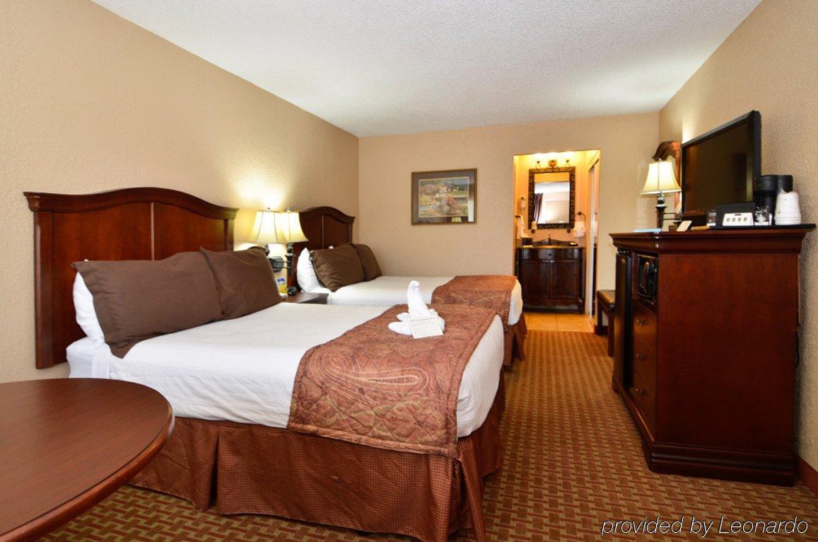 Western Landing View & Hotel 3*