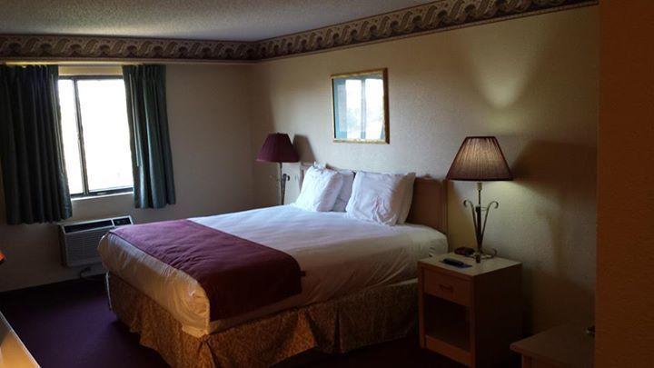The King's Quarters Hotel Branson