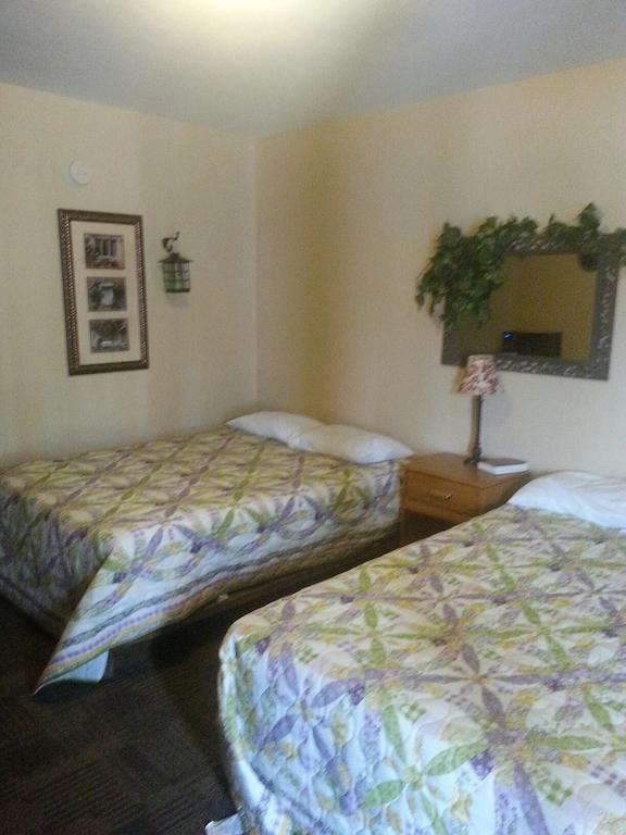 Taneycomo Lakefront Branson
