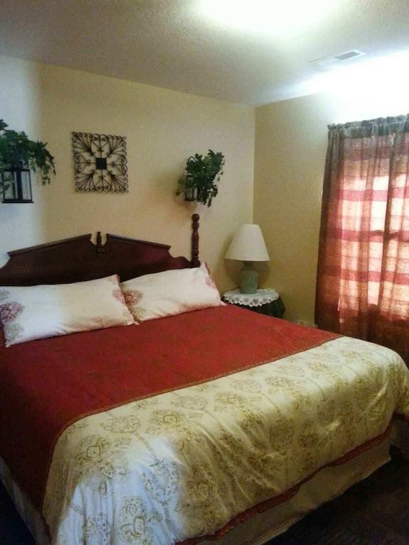 Resort Taneycomo Lakefront Branson