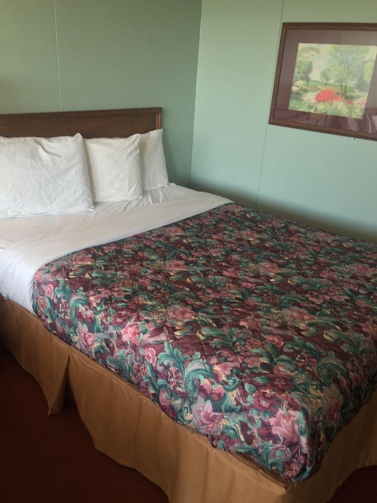 Greenbrier - 2*