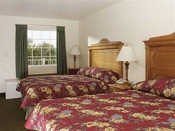 Gazebo Inn 2*