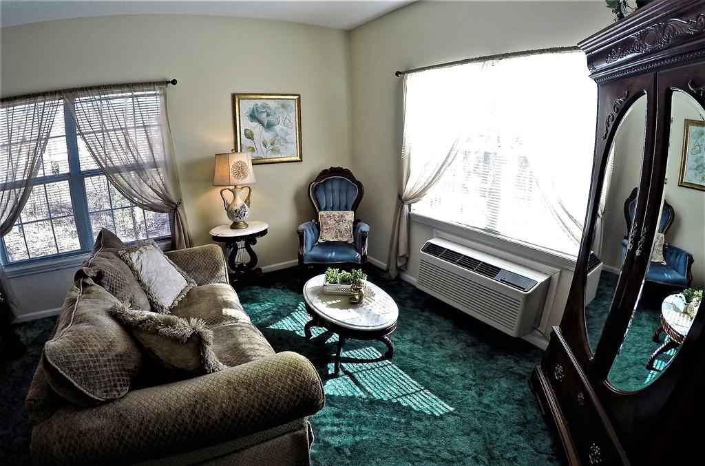 Bradford House Branson