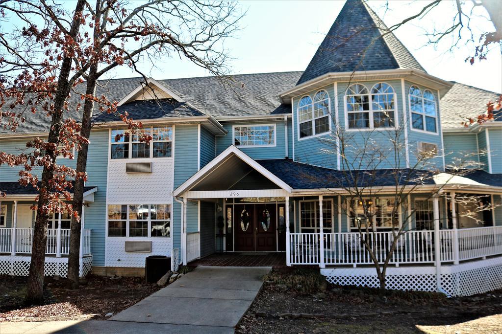 Bradford House Branson