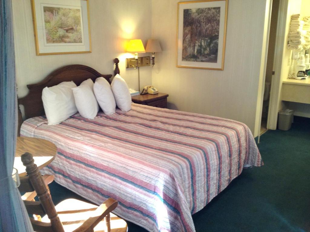 Hotel Almost