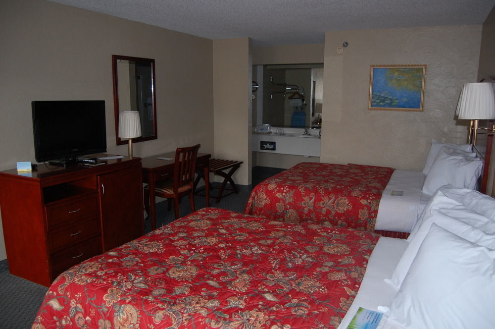 Days By Wyndham Branson/near The Strip