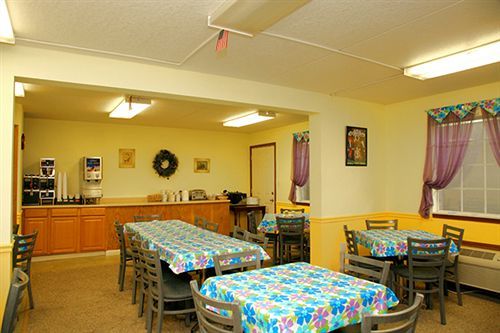 Seven Gables 2* Branson
