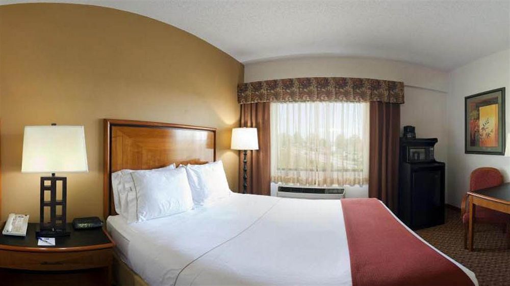 Express Branson- Mountain Drive By Ihg