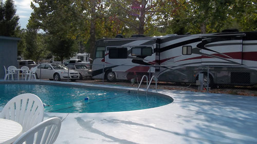 Resort Taneycomo Lakefront