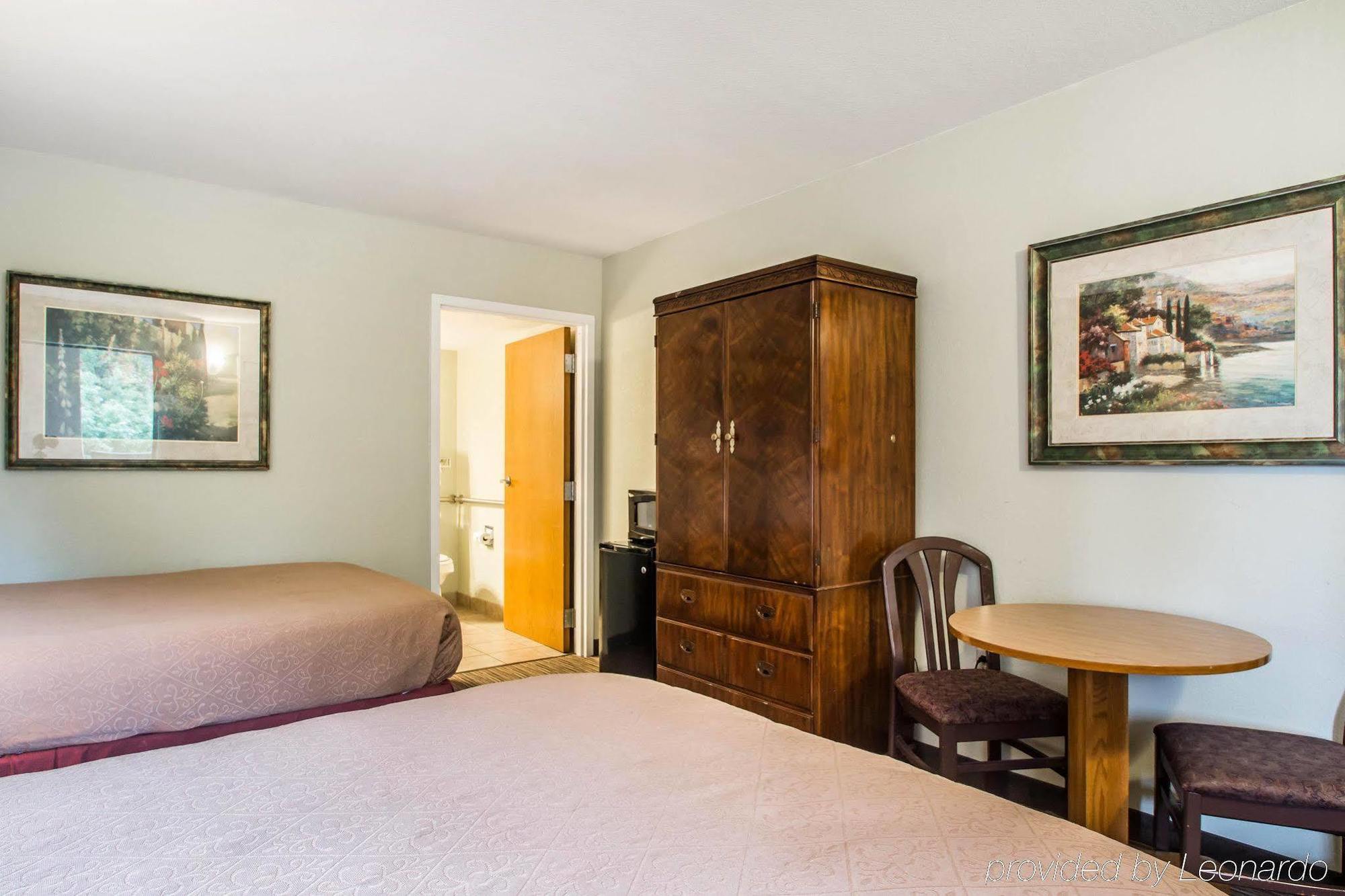 Hotel Baymont By Wyndham Thousand Hills Branson