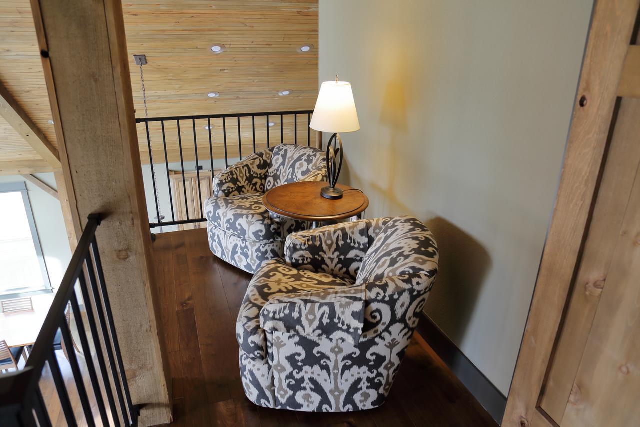 Antlers Lodge