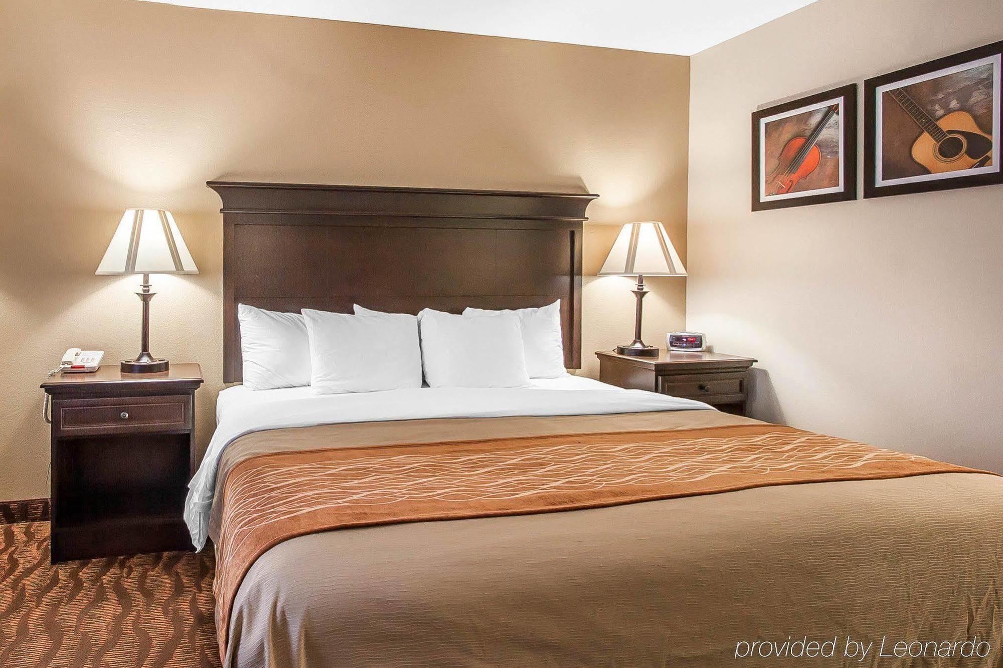 Quality West Inn 3*