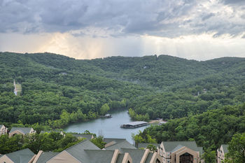 Cliffs Table Rock Resort Branson