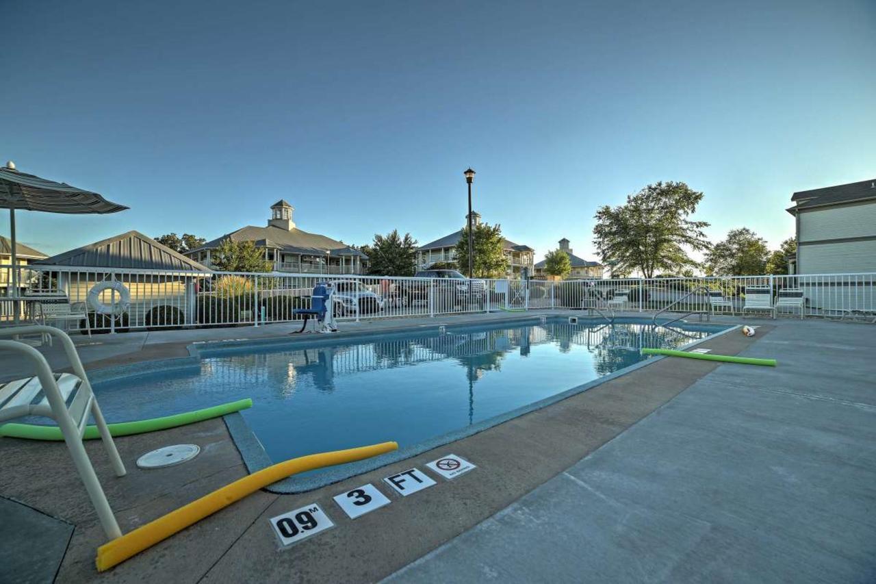 King At Holiday Hills Apartment Branson