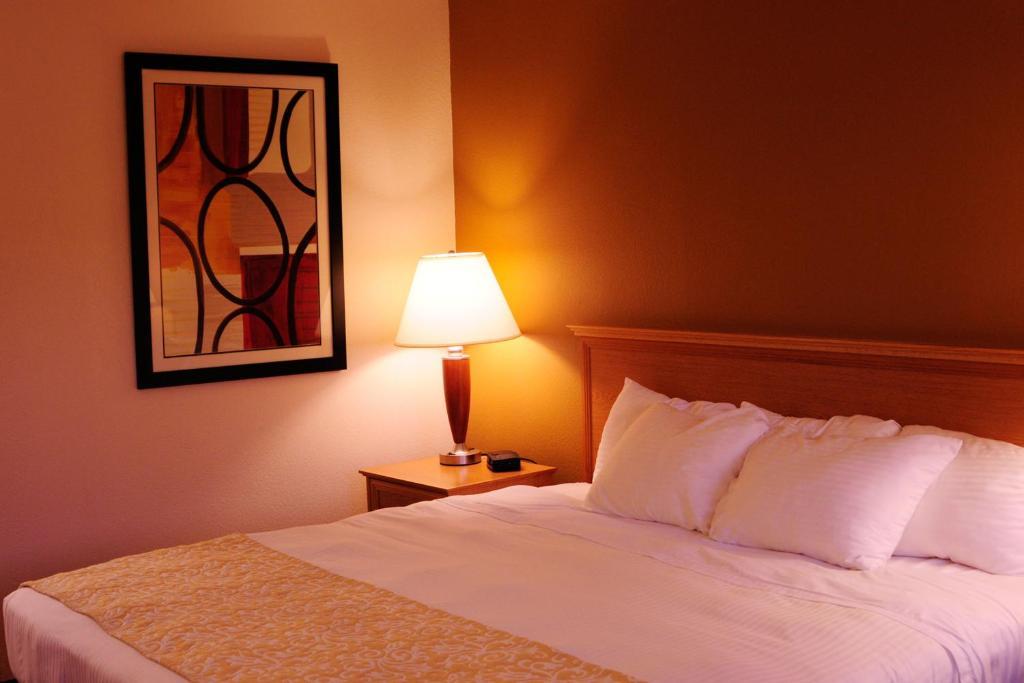 Whispering Hills 2* Branson