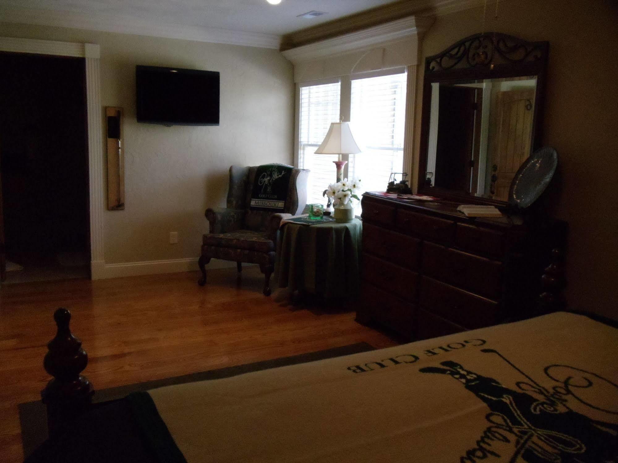 Guest house The House (adults Only) 3*