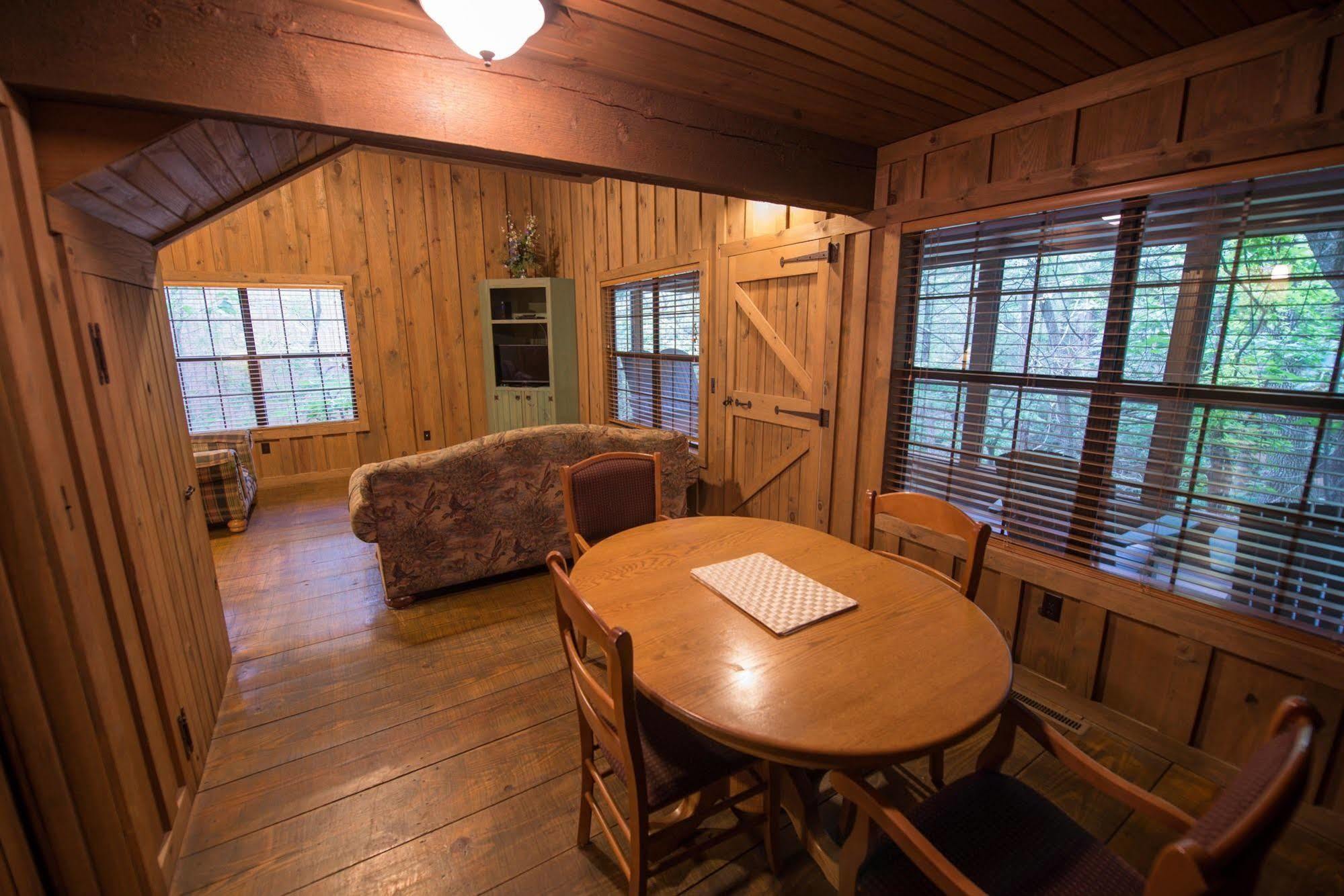 At Mountain, Trademark Collection By Wyndham 3* Branson