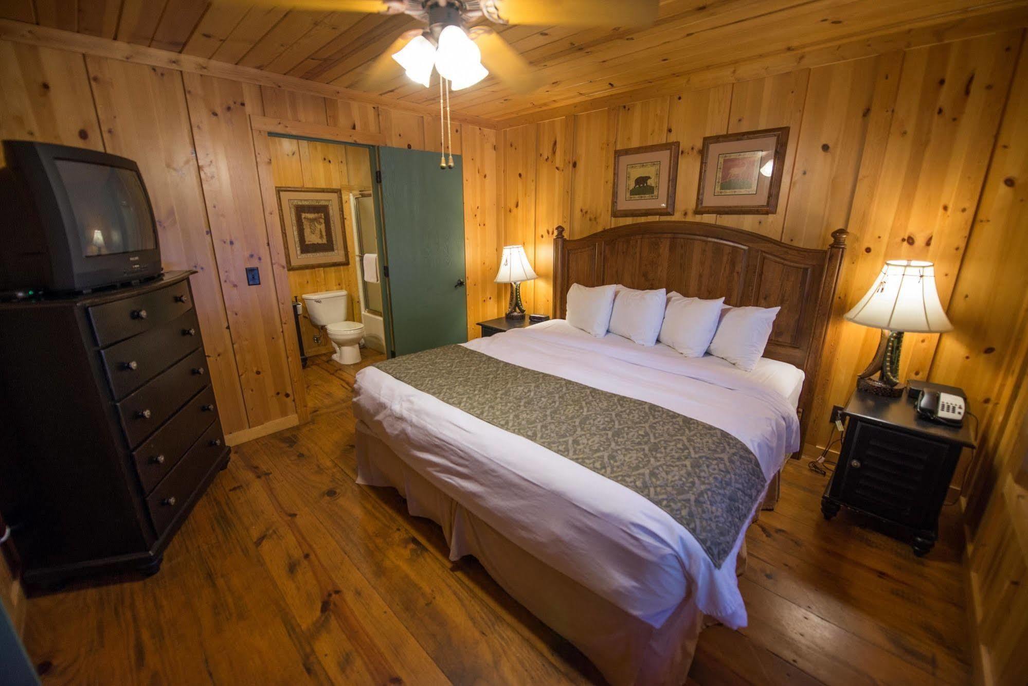 Resort At Mountain, Trademark Collection By Wyndham