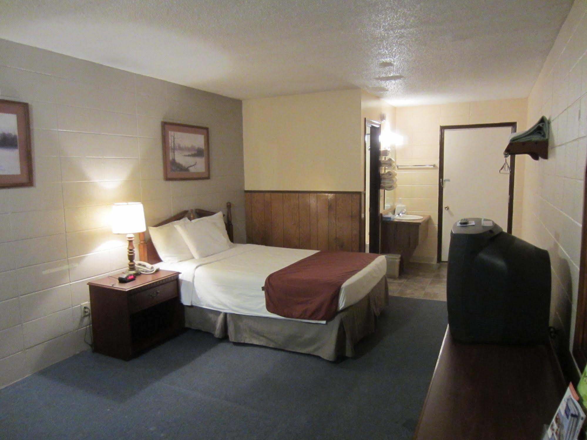 Americas Value & - Near The Strip 2* Branson