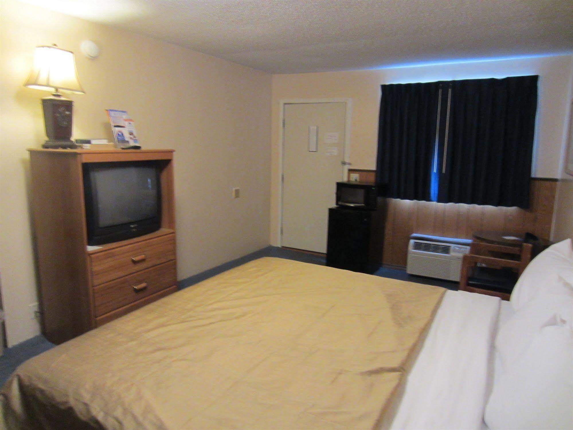 Americas Value & - Near The Strip Motel Branson